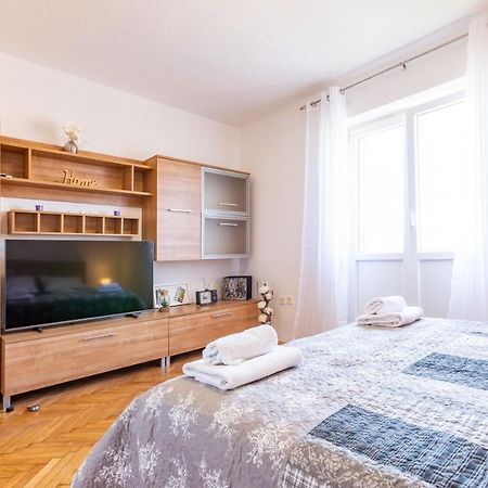 Bobo central 2BR apartment Zadar Exterior foto